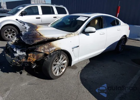 2012 Jaguar Xf z USA, uszkodzony, nr VIN SAJWA0FB8CLS25030